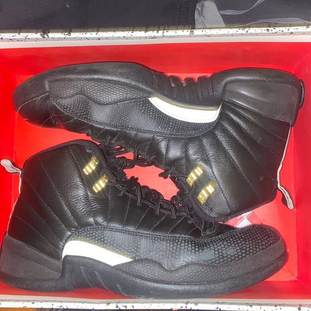 Jordan 12 “Masters”
